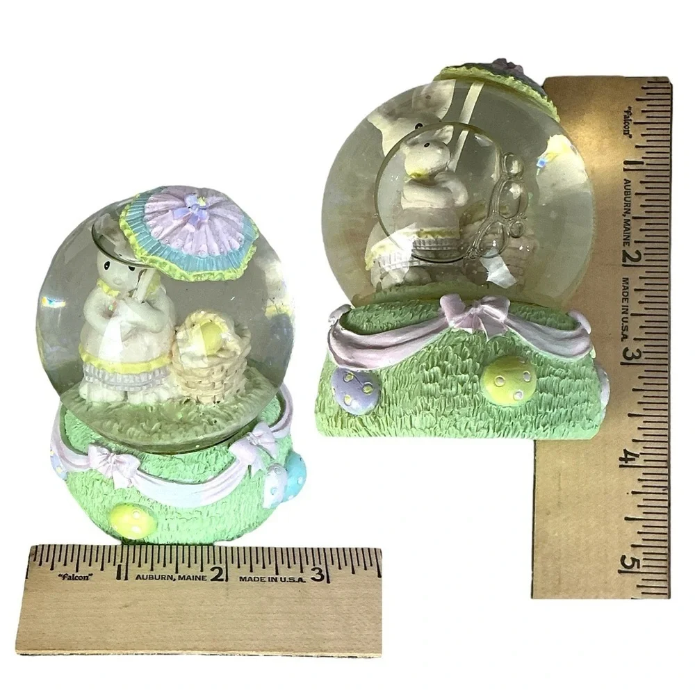 Snow Globe Vintage Easter Bunny Umbrella Spring Water Glitter Globe Pastel 1990